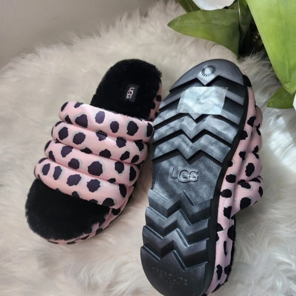 UGG Womens Maxi Slide Cheetah Print Pink Scallop size8 new